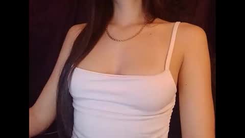 Snapshot of sexyideusa chatting on 10-27-25, 04:27 Sexy online show from 10-27-25, 04:27