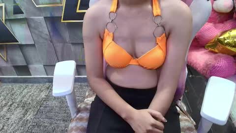 sexyislive online show from 11-12-25, 12:05