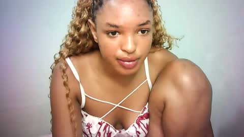 Snapshot of sexyjaz20 chatting on 11-01-25, 03:03 sexy jaz online show from 11-01-25, 03:03
