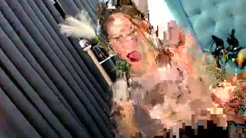 Snapshot of sexyjeanniecuntcums chatting on 02-10-25, 03:42 JENNY online show from 02-10-25, 03:42