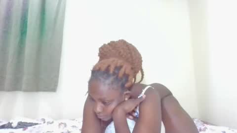 JOAN online show from 10-04-25, 06:33