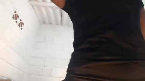 Snapshot of sexyjustin202 chatting on 01-01-25, 05:01 sexyjustin202 online show from 01-01-25, 05:01