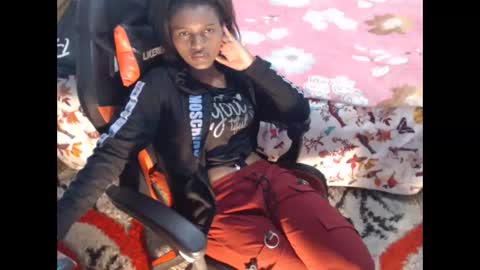 Snapshot of sexyjustin202 chatting on 01-19-25, 04:44 sexyjustin202 online show from 01-19-25, 04:44