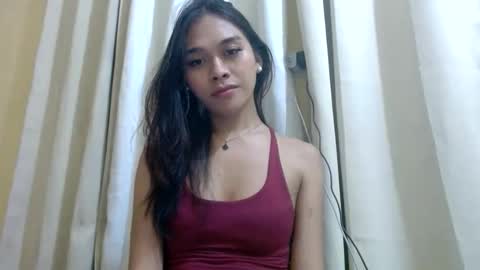 Snapshot of sexykarina_ chatting on 11-12-25, 06:08 Karina3 online show from 11-12-25, 06:08