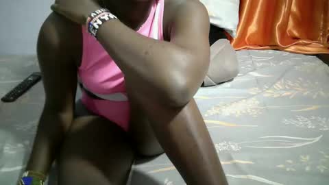 Snapshot of sexykiteey chatting on 05-03-26, 09:32 sexykiteey online show from 05-03-26, 09:32
