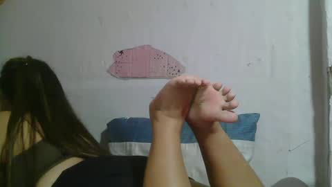 Snapshot of sexykittymom chatting on 02-19-25, 02:12 sexykittymom online show from 02-19-25, 02:12