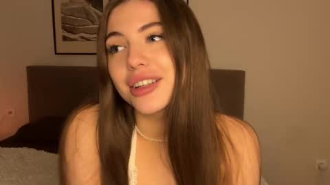 Snapshot of sexylabubu chatting on 11-04-25, 10:42 arya online show from 11-04-25, 10:42