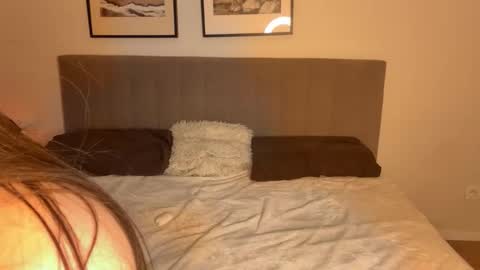 Snapshot of sexylabubu chatting on 11-19-25, 12:21 arya online show from 11-19-25, 12:21