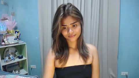 Snapshot of sexylady_pinayx chatting on 10-14-25, 08:09 Call me Bea  online show from 10-14-25, 08:09