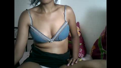 sexylarra12 online show from 12-29-24, 08:44
