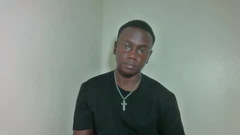 sexylinkebony2 online show from 03-13-26, 09:49