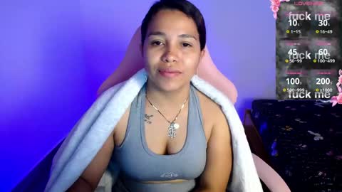 sexyloba  independent model online show from 06-08-26, 12:25