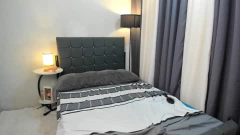 maxine online show from 01-17-25, 07:08