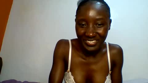 Snapshot of sexylucia5 chatting on 04-29-26, 11:25 sexylucia5 online show from 04-29-26, 11:25