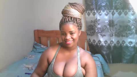 sexylucy33 online show from 02-17-26, 09:43