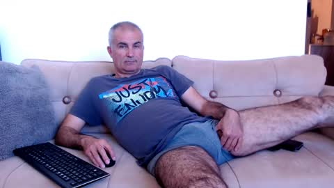 Snapshot of sexymaja77 chatting on 06-02-26, 04:09 David online show from 06-02-26, 04:09