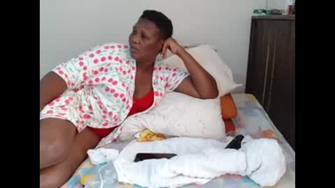 Snapshot of sexymelaninqueenx chatting on 02-01-25, 07:57 Keddy online show from 02-01-25, 07:57