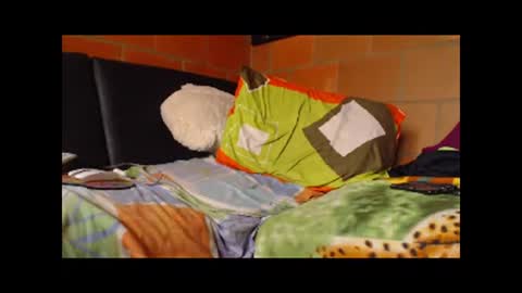 Snapshot of sexymen27cm chatting on 02-07-25, 07:06 sexymen27cm online show from 02-07-25, 07:06