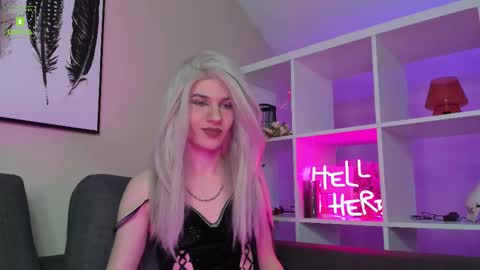 Snapshot of sexymiatrans chatting on 02-21-25, 12:28 Sexy online show from 02-21-25, 12:28