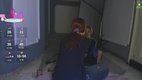 Snapshot of sexymiatrans chatting on 10-17-25, 04:53 Sexy online show from 10-17-25, 04:53