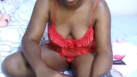 Snapshot of sexymompie chatting on 12-28-24, 09:30 CANDY online show from 12-28-24, 09:30