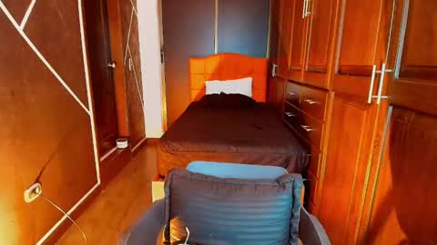 Snapshot of sexynaf chatting on 03-06-25, 01:27 N A F online show from 03-06-25, 01:27