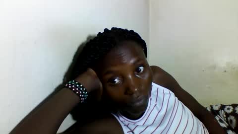 Snapshot of sexyneedle22 chatting on 02-13-25, 06:59 VIVIAN online show from 02-13-25, 06:59