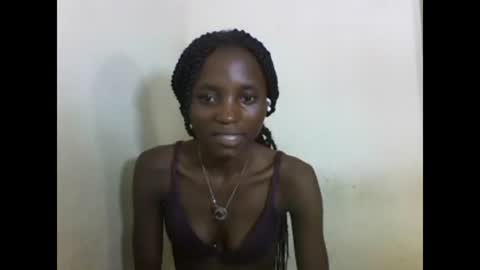 Snapshot of sexyneedle22 chatting on 02-16-25, 11:59 VIVIAN online show from 02-16-25, 11:59