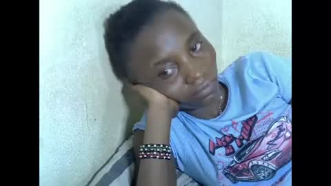 Snapshot of sexyneedle22 chatting on 02-27-25, 08:42 VIVIAN online show from 02-27-25, 08:42