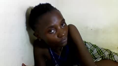 Snapshot of sexyneedle22 chatting on 03-02-25, 05:47 VIVIAN online show from 03-02-25, 05:47