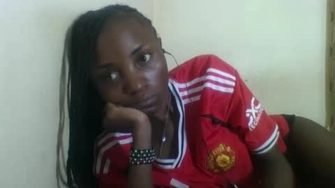 Snapshot of sexyneedle22 chatting on 03-10-25, 06:16 VIVIAN online show from 03-10-25, 06:16