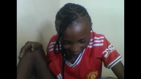 Snapshot of sexyneedle22 chatting on 03-10-25, 02:05 VIVIAN online show from 03-10-25, 02:05