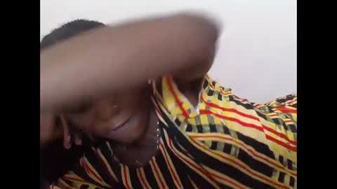 Snapshot of sexyneedle22 chatting on 11-01-25, 07:54 VIVIAN online show from 11-01-25, 07:54