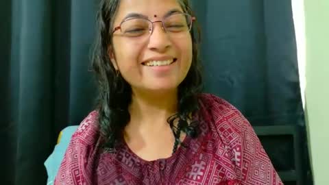 Snapshot of sexyniharika chatting on 10-23-25, 10:36 Niharika online show from 10-23-25, 10:36