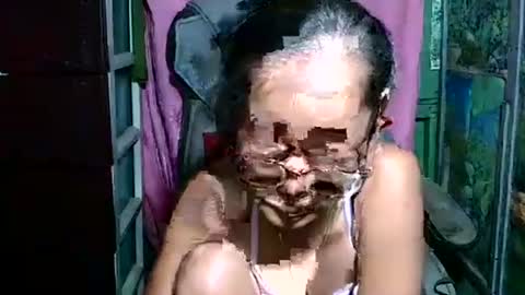 Snapshot of sexyoldangel chatting on 12-07-24, 08:11 sexyoldangel online show from 12-07-24, 08:11