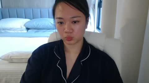 sexypenguin13 online show from 12-06-24, 10:05