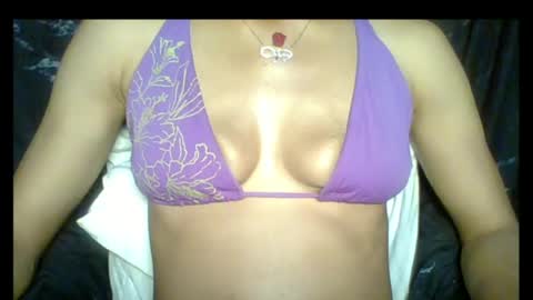 sexypussy000 online show from 04-24-26, 12:35