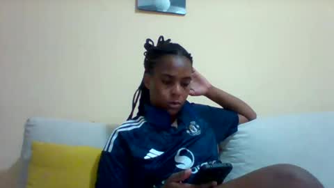 DOVY ACHIENG online show from 02-03-25, 02:45