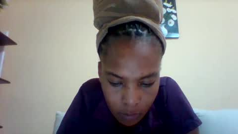 DOVY ACHIENG online show from 02-18-25, 10:27