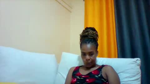 DOVY ACHIENG online show from 03-05-25, 06:34