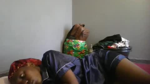 sexyquin1 online show from 03-10-25, 12:26