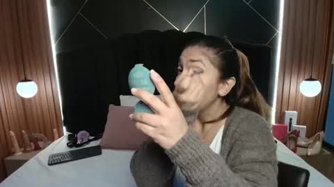 R A C H E L online show from 02-18-26, 12:34