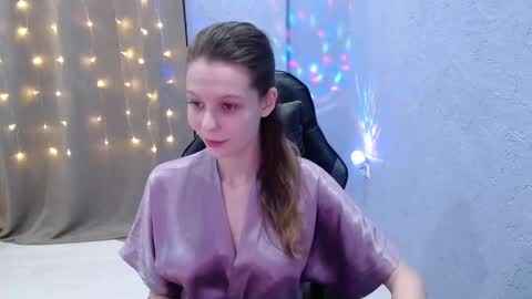 Snapshot of sexyru_coup1e chatting on 02-23-25, 03:18 Sofi Smile online show from 02-23-25, 03:18