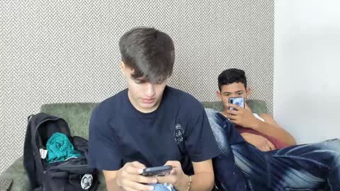 Snapshot of sexys_boys18 chatting on 01-16-25, 01:58 MATIAS-18   THIAHO -18  MAX-19  NICOKALY-19  CAIN-19   MOD ESTEBAN online show from 01-16-25, 01:58