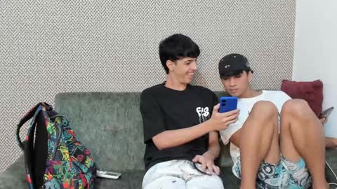Snapshot of sexys_boys18 chatting on 02-08-25, 03:21 MATIAS-18   THIAHO -18  MAX-19  NICOKALY-19  CAIN-19   MOD ESTEBAN online show from 02-08-25, 03:21