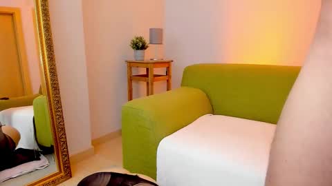 Snapshot of sexyscouple chatting on 10-31-25, 10:38 Kristina the Best. Join me too on online show from 10-31-25, 10:38