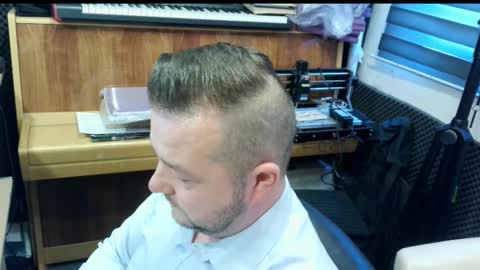 Snapshot of sexysteve80 chatting on 12-16-25, 11:37 sexysteve80 online show from 12-16-25, 11:37