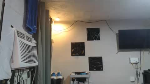 sexystrongcum online show from 03-09-26, 04:16