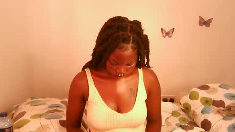 Snapshot of sexytiffanny chatting on 09-09-25, 09:09 sexytiffanny online show from 09-09-25, 09:09