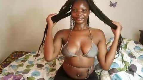 Snapshot of sexytiffanny chatting on 09-10-25, 02:17 sexytiffanny online show from 09-10-25, 02:17